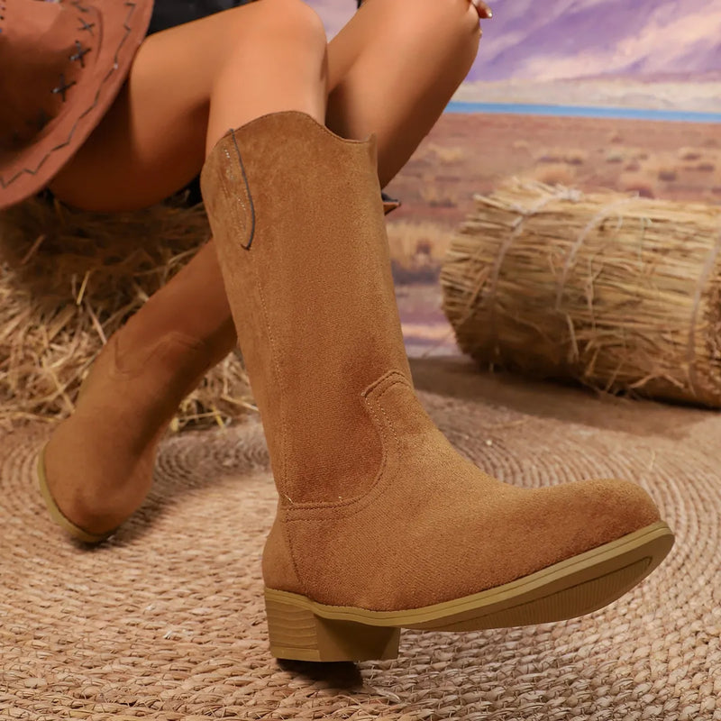 Create a Fresh Look with These Must-Have Fall/Winter Fashion Shoes